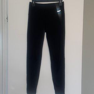 Small Reebok Black Leggings